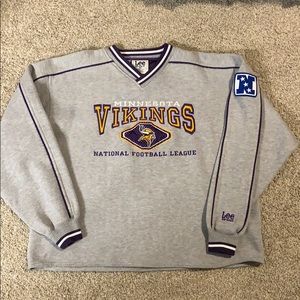 NFL V-Neck Vikings Sweater